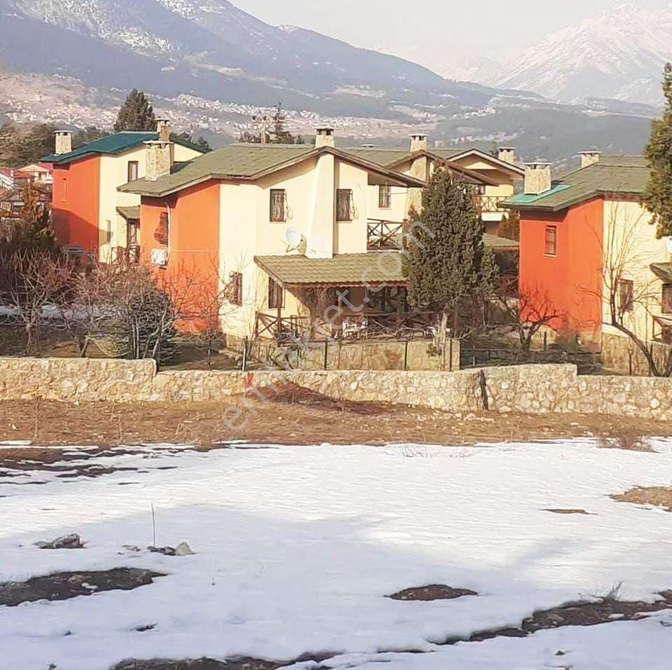 Pozantı Yeni Konacık Kırıntı Mevkiinde Satılık Arsa