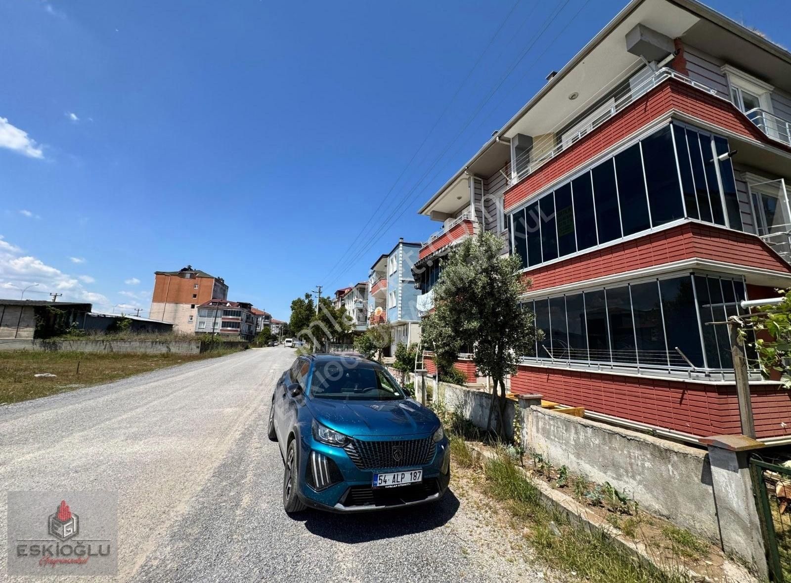 Eskioğlu'ndan Denize Yakın Arakat 2+1 Daire