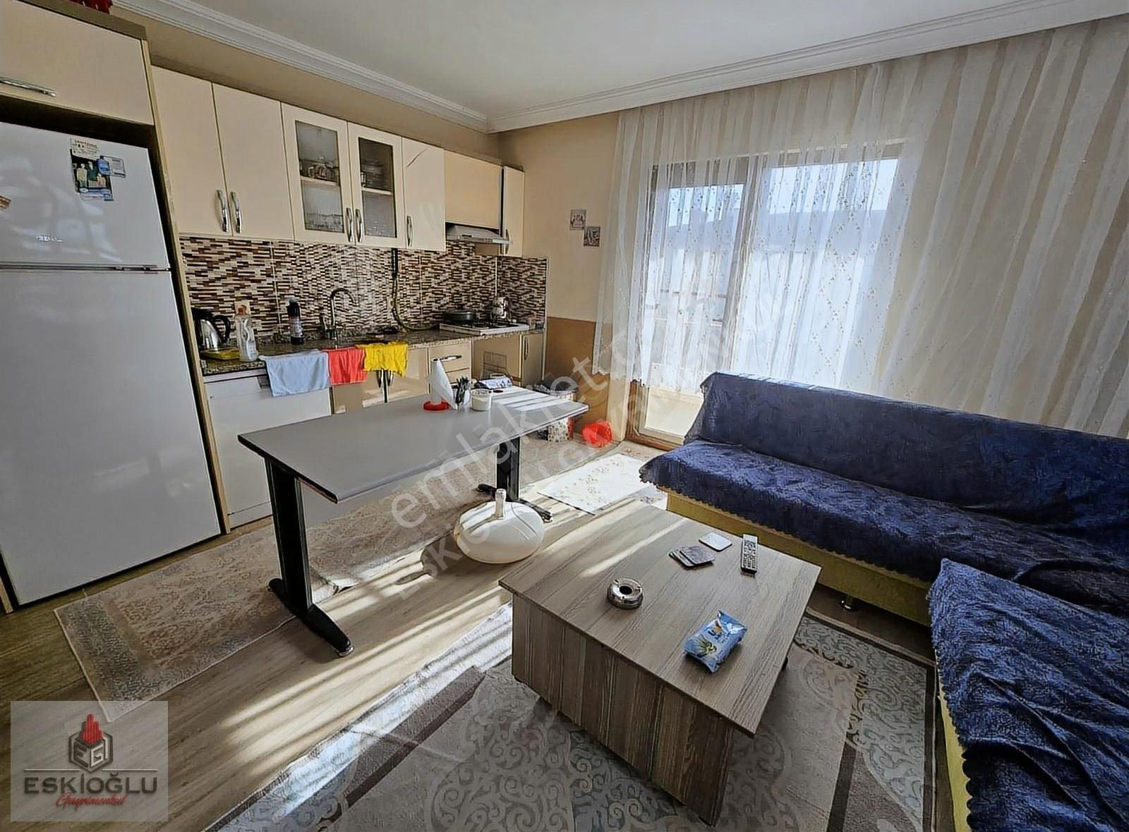 Eskioğlu'ndan Havuzlu Sitede Açık Cepheli 2+1 Daire