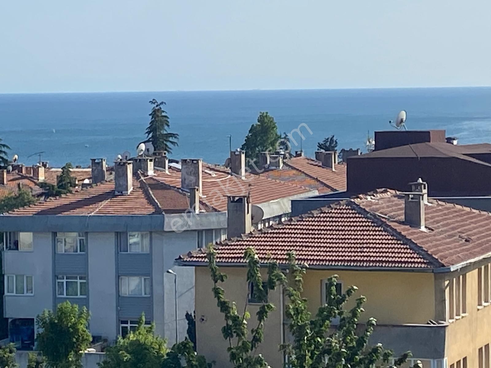 Delta’dan Amabarlı’da 3+1 Yeni Binada Ve 150m2 Asansörlü Otoparklı Teras Kat Kiralık Daire