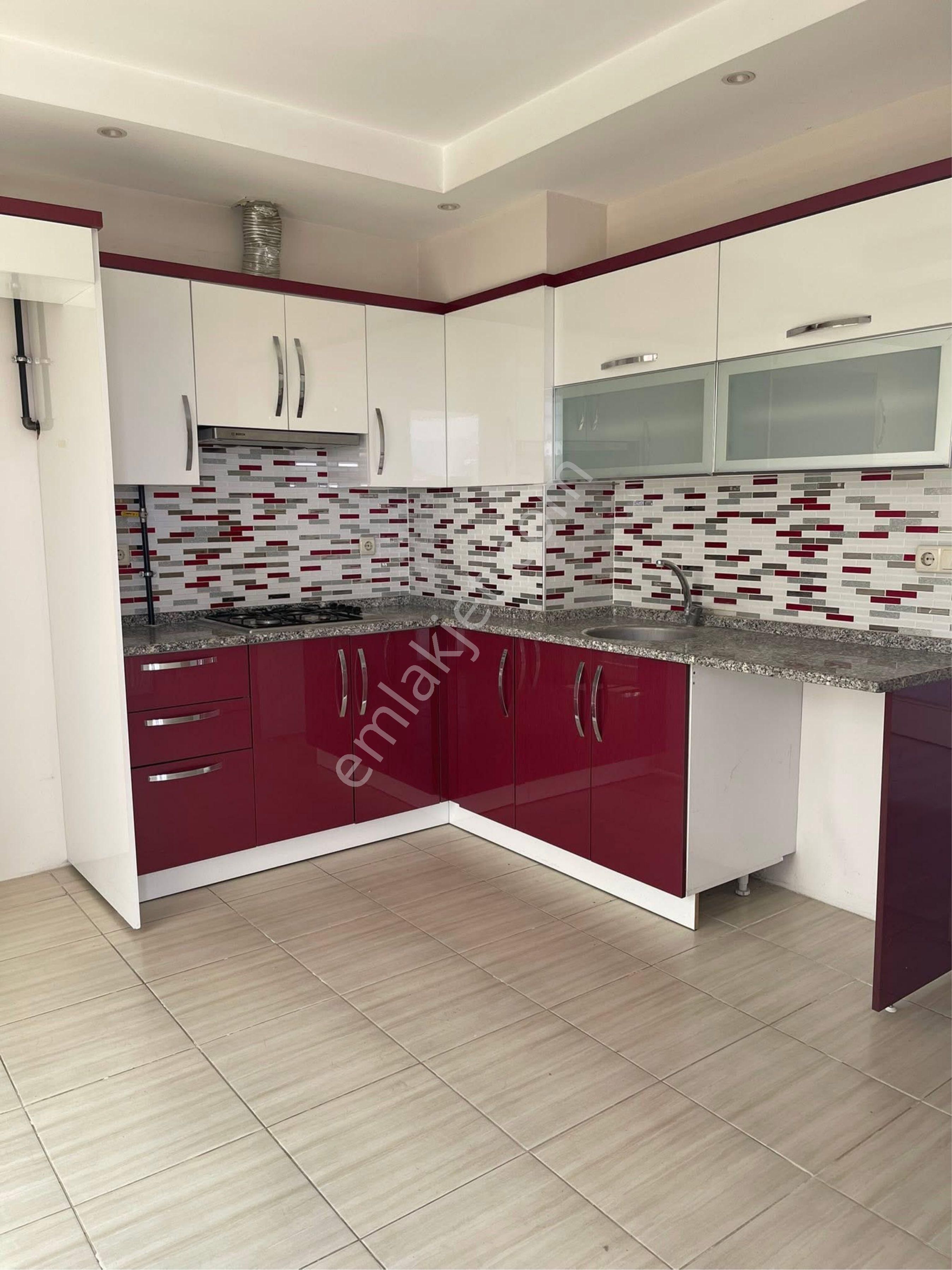 Yeşil Mahalle 2+1 Doğalgazlı Kiralık Daire