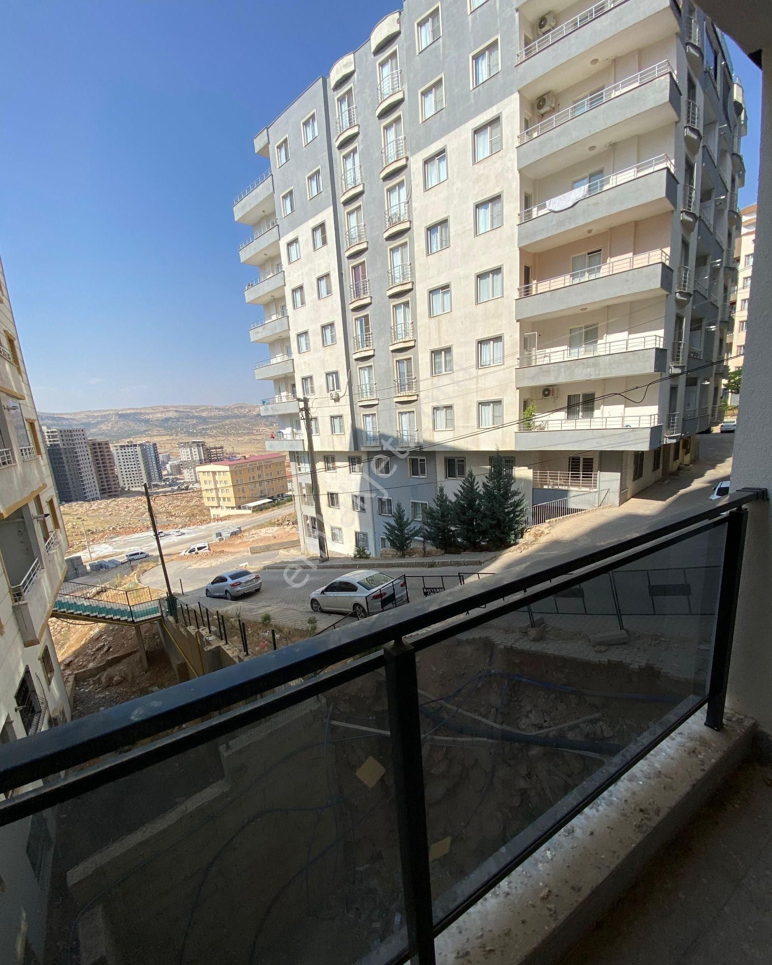 Merkezi Konumda Satılık 2+1 Daire