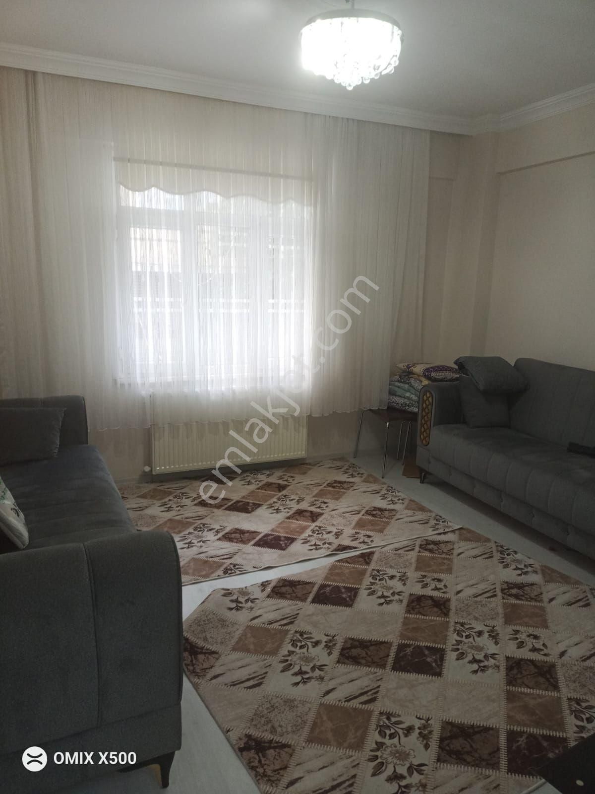 Demirkapıda Satılık 1+1 Daire (yüksek Giriş )