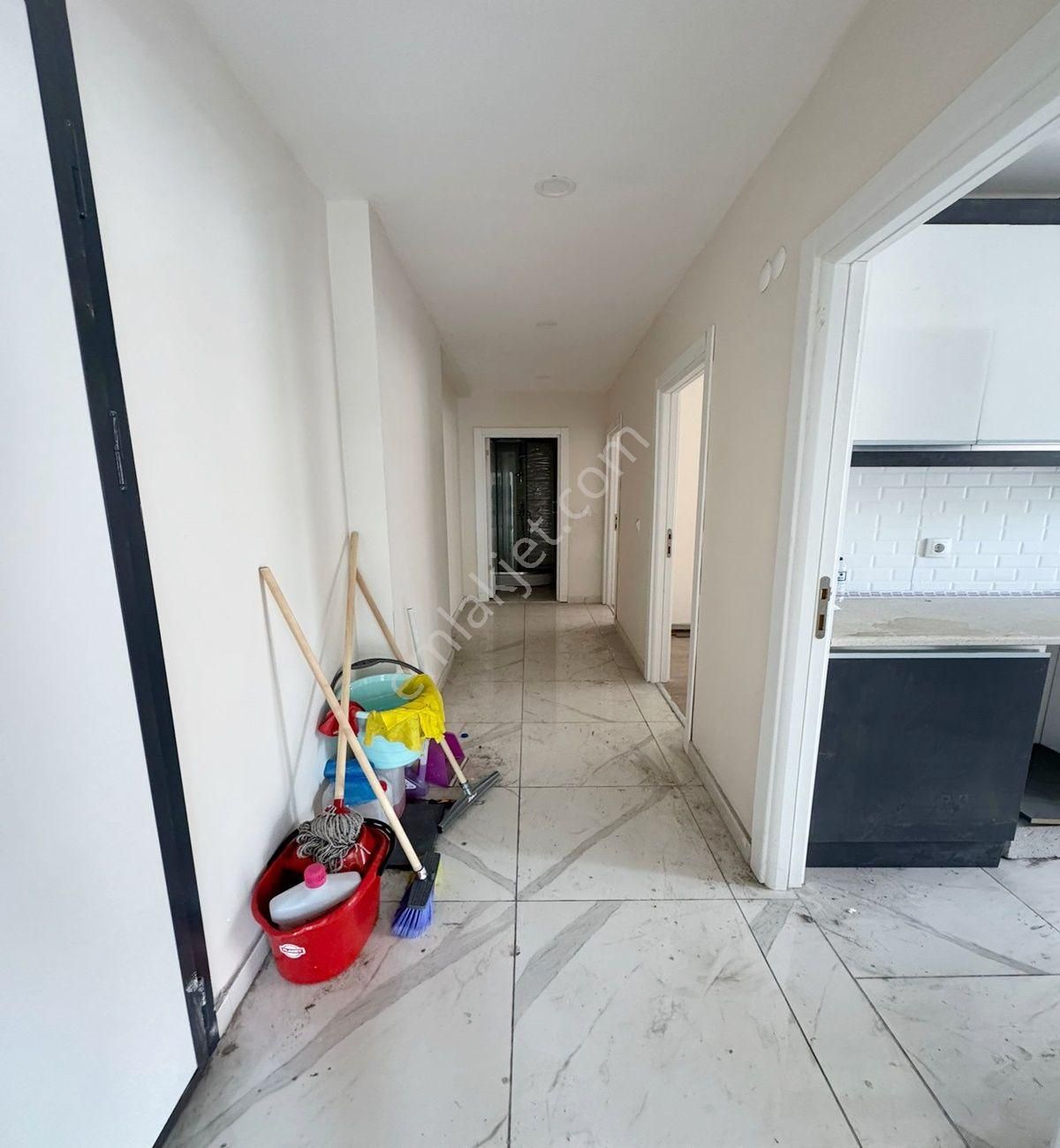 Avcılar D.köşklerde 2+1 Sıfır Deniz Manzaralı Ara Kat Daire - Görsel 4