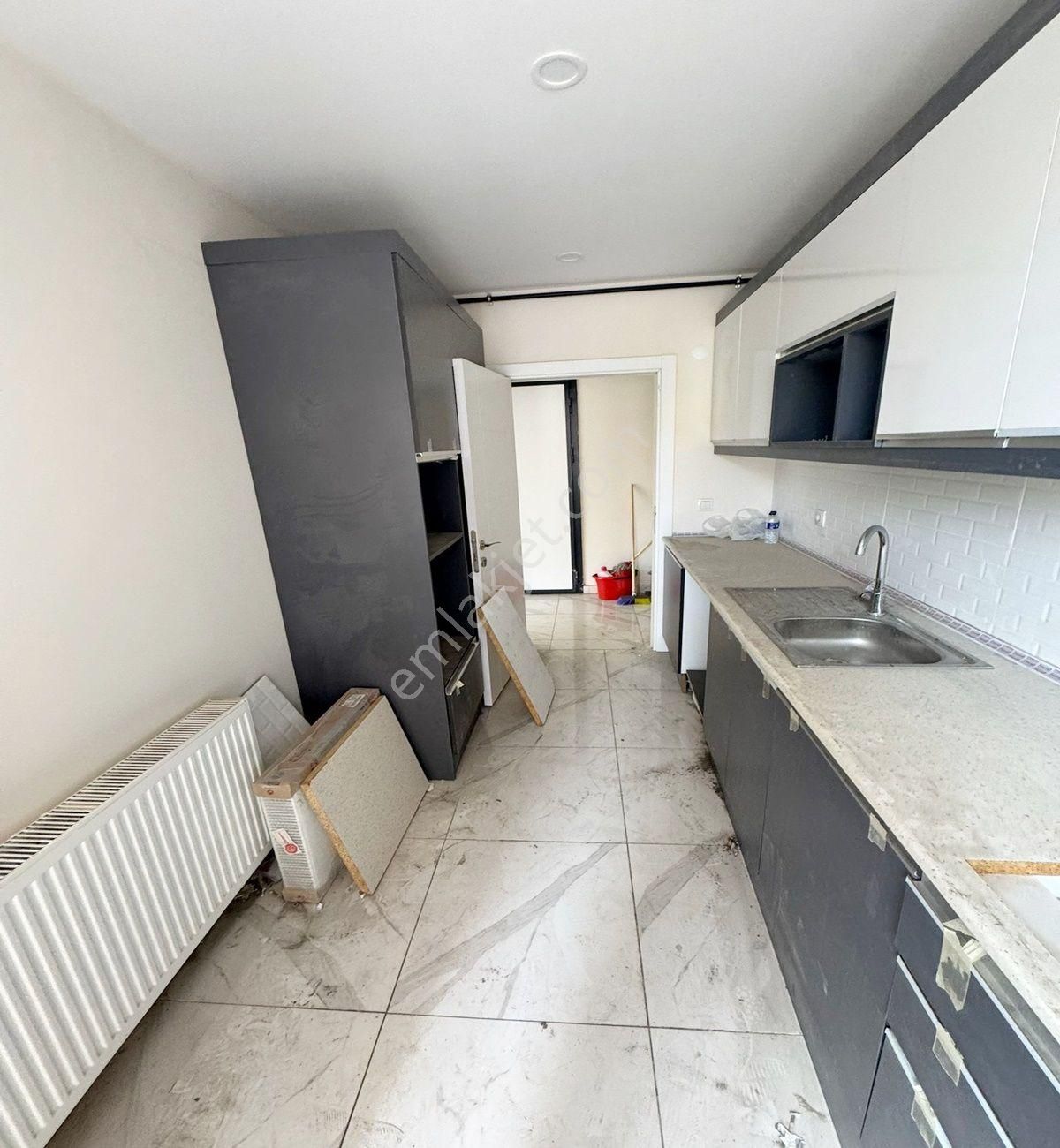 Avcılar D.köşklerde 2+1 Sıfır Deniz Manzaralı Ara Kat Daire - Görsel 9