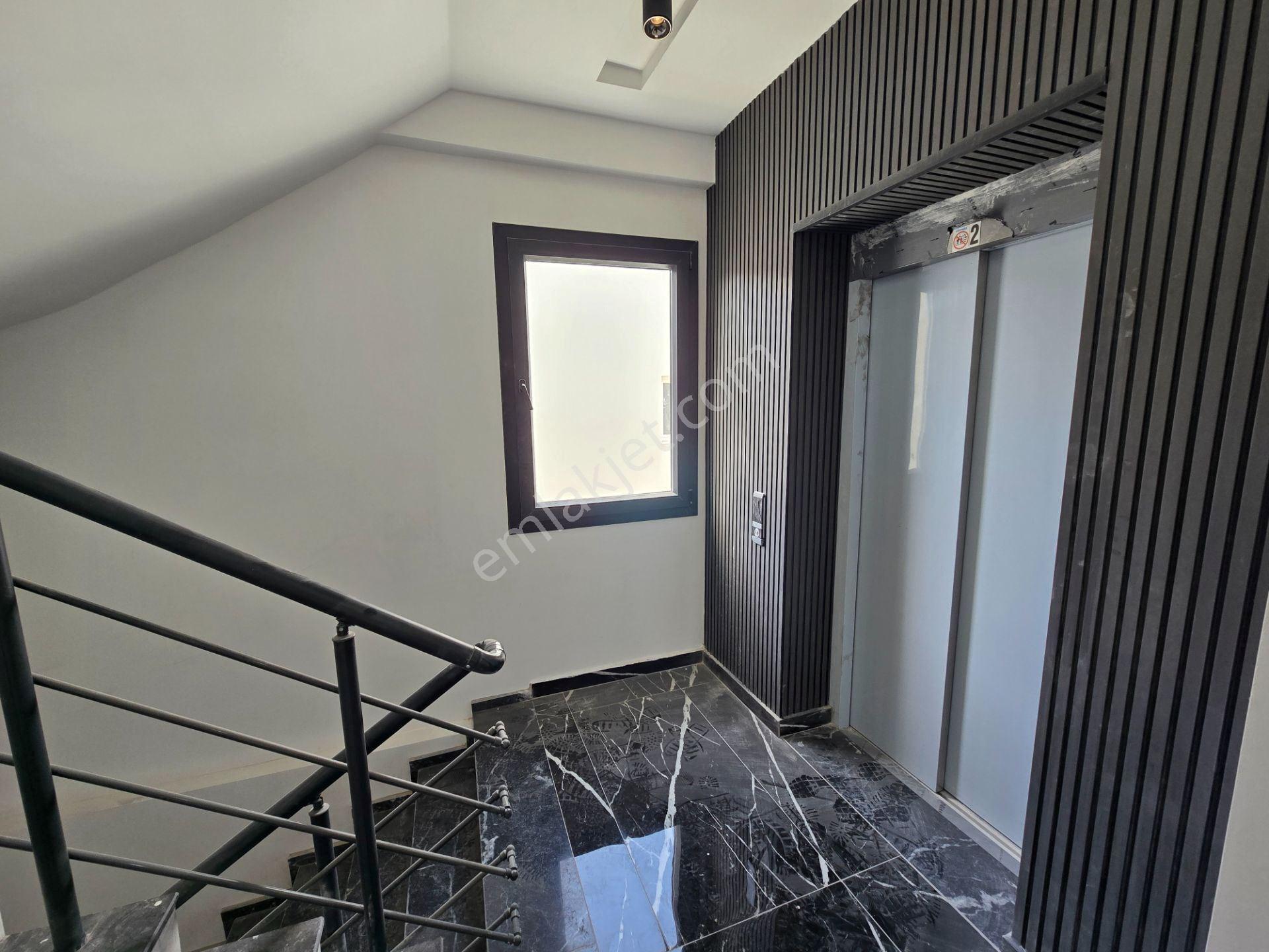 Kuşadası Davutlar Satılık 1+1 Daire Denize Yakın Merkezi Konum - Görsel 27