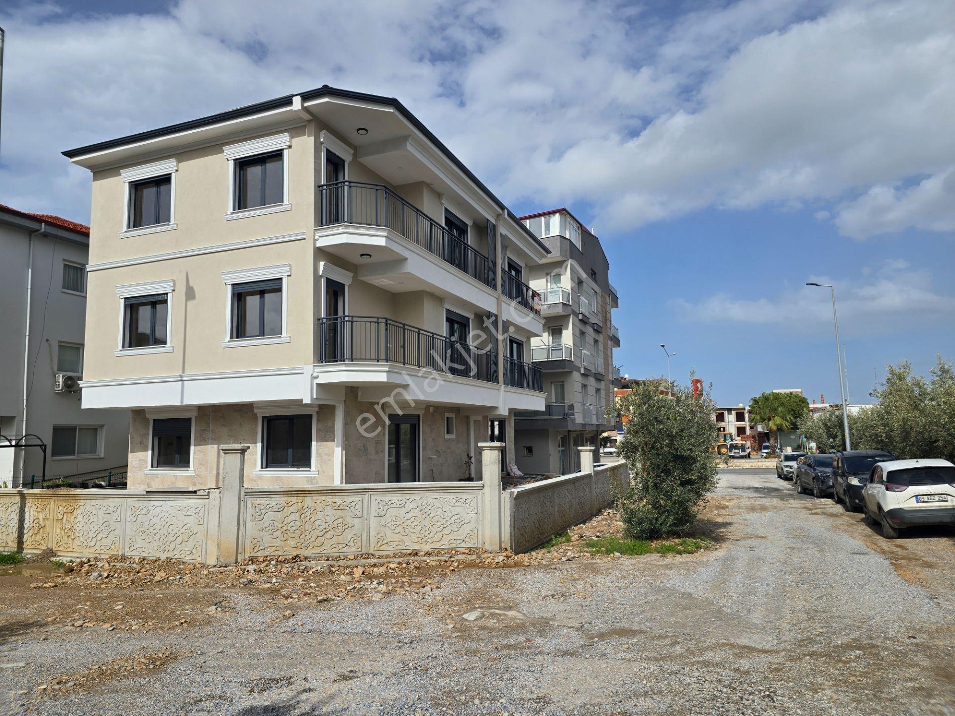 Kuşadası Davutlar Satılık 1+1 Daire Denize Yakın Merkezi Konum - Görsel 14