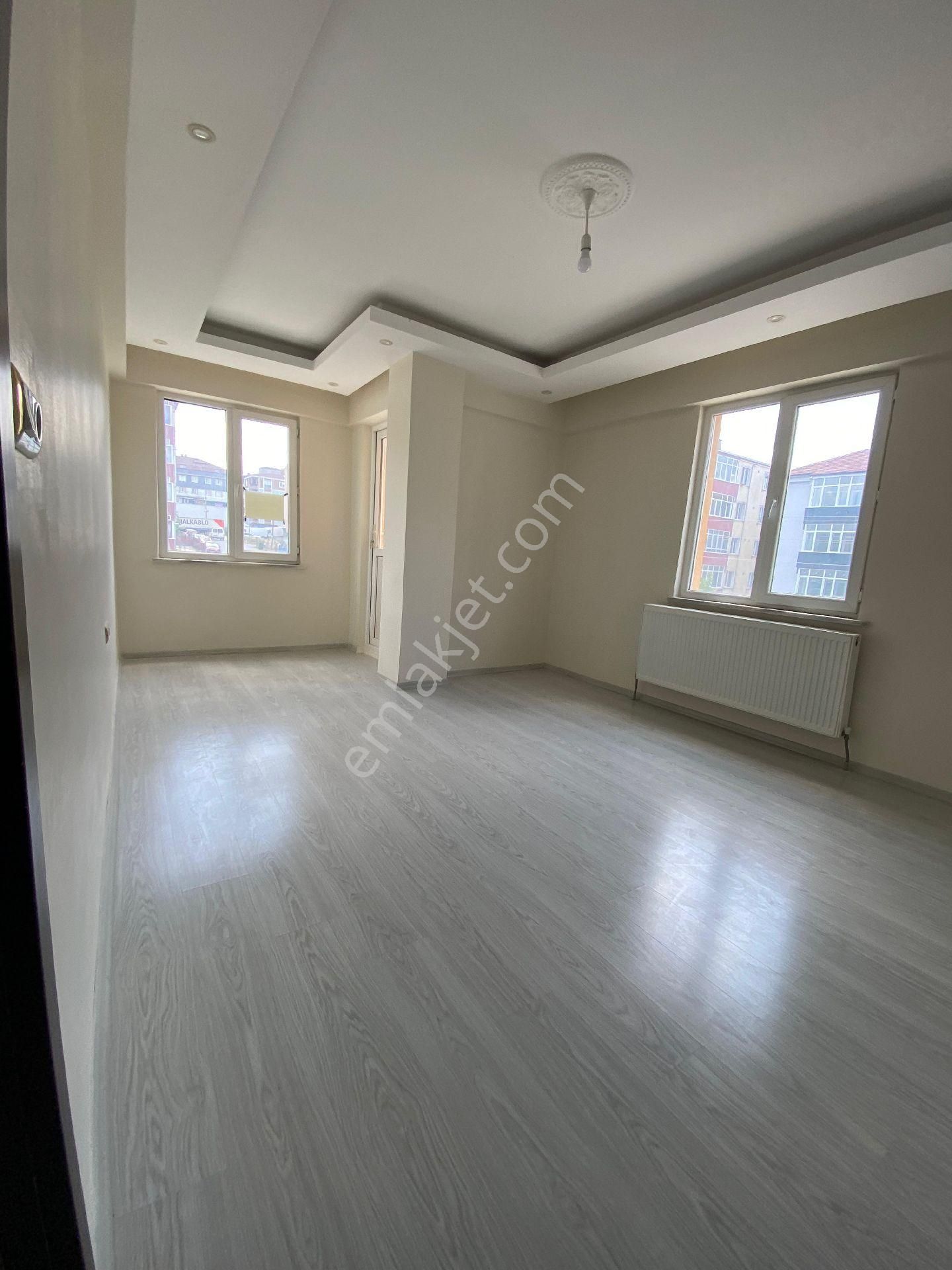 İ&s Gayrimenkul Den Satılık 2+1 Kaliteli Ferah Güney Cephede Lüks Daire