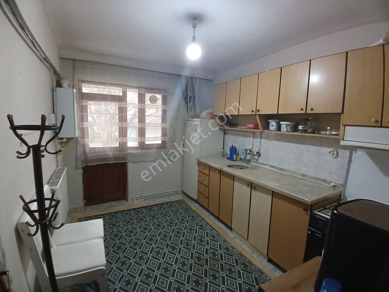 Beyşehir Hamidiye Mah.uygun Fiyata Satılık Daire.