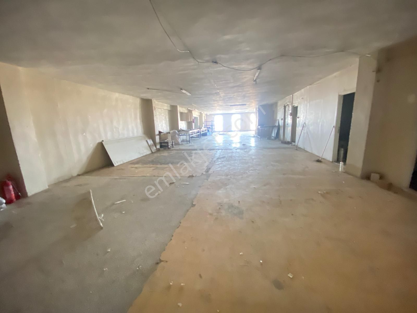 Pusula İnşaat Tan Malkoçoğlu Mah 400m2 Kiralık Dükkan