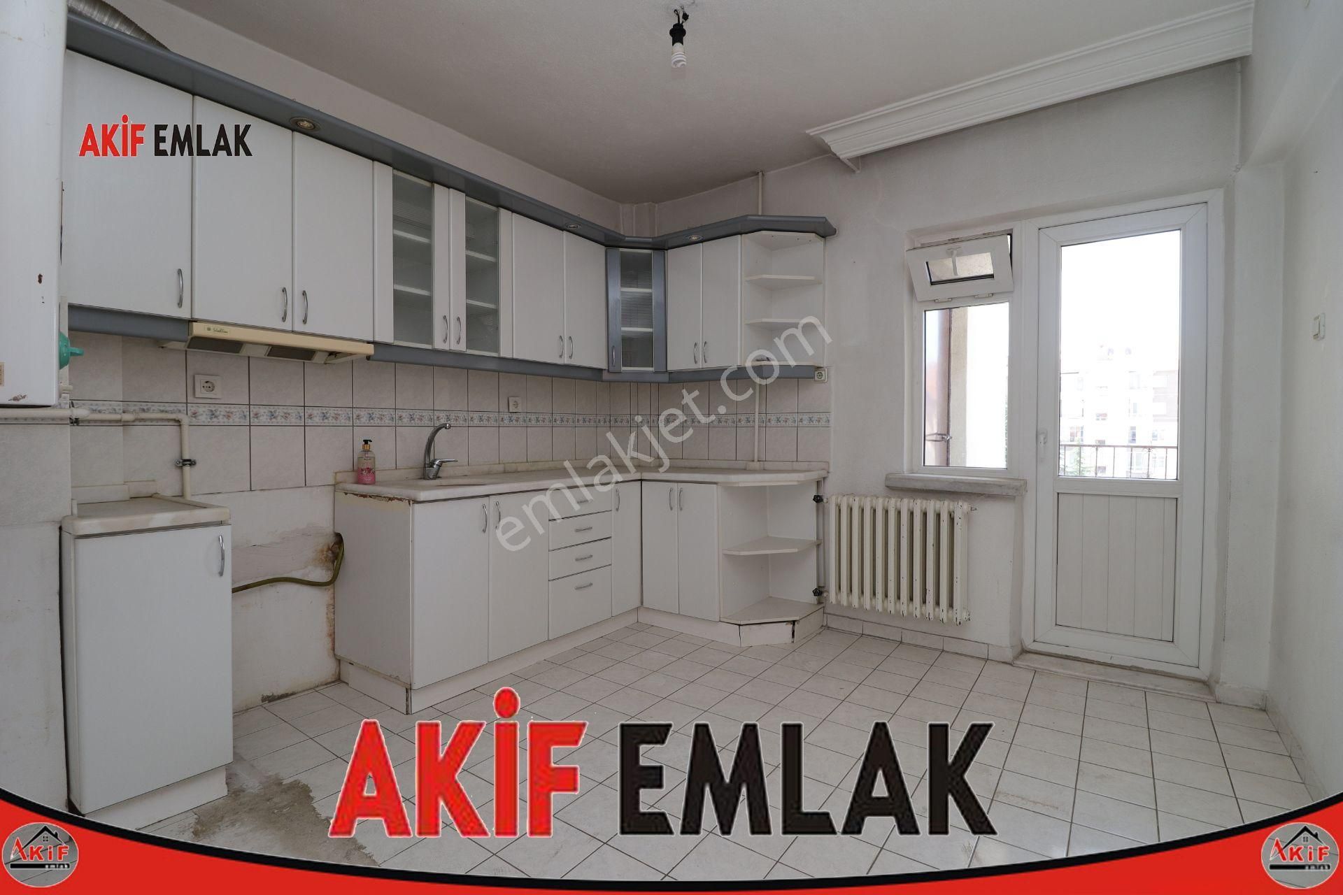 Akif'ten Batı Adliyesi Arkası Site İçinde Kiralık 3+1 Manzaralı Daire
