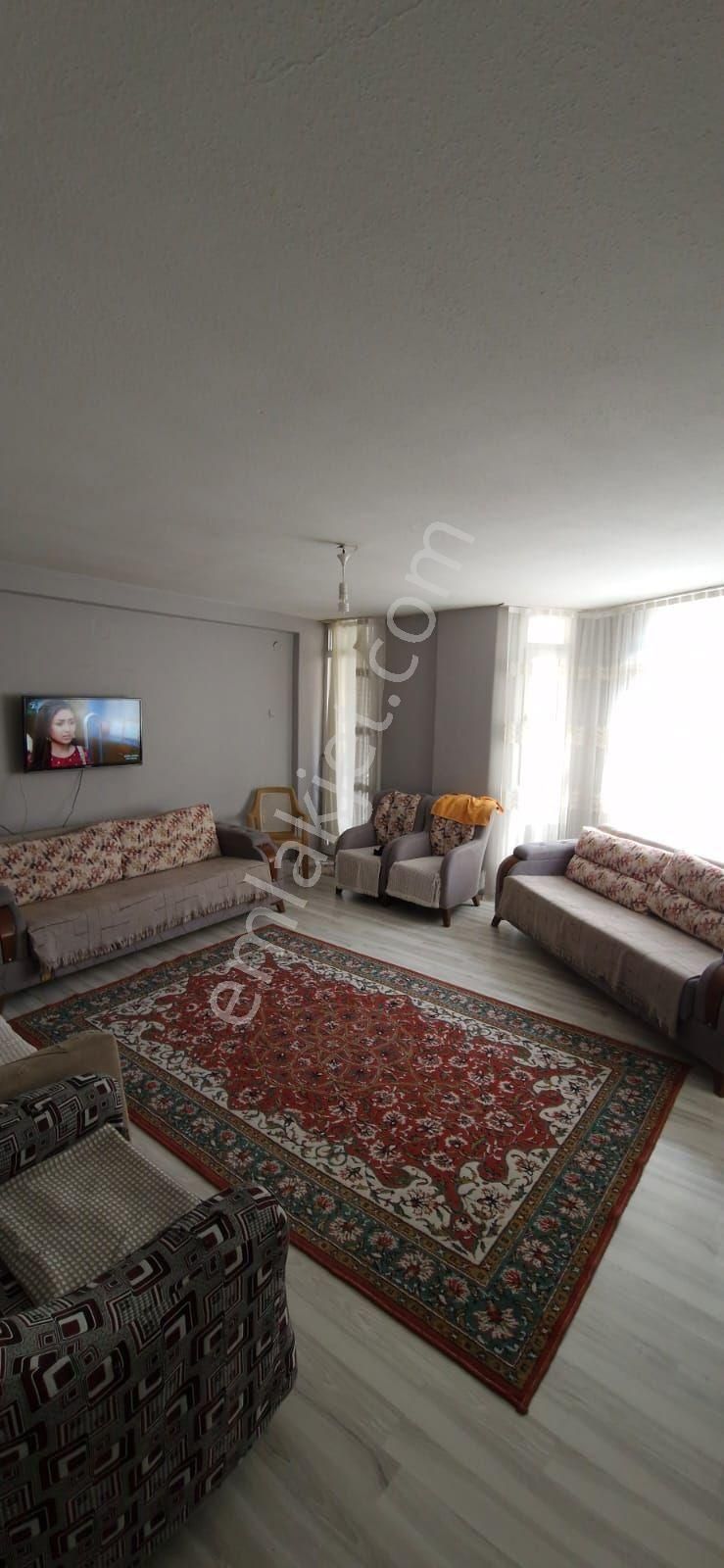 Belediyenin Yan Tarafında Satılık Daire Cumhuriyet Mh 3+1 130 M2