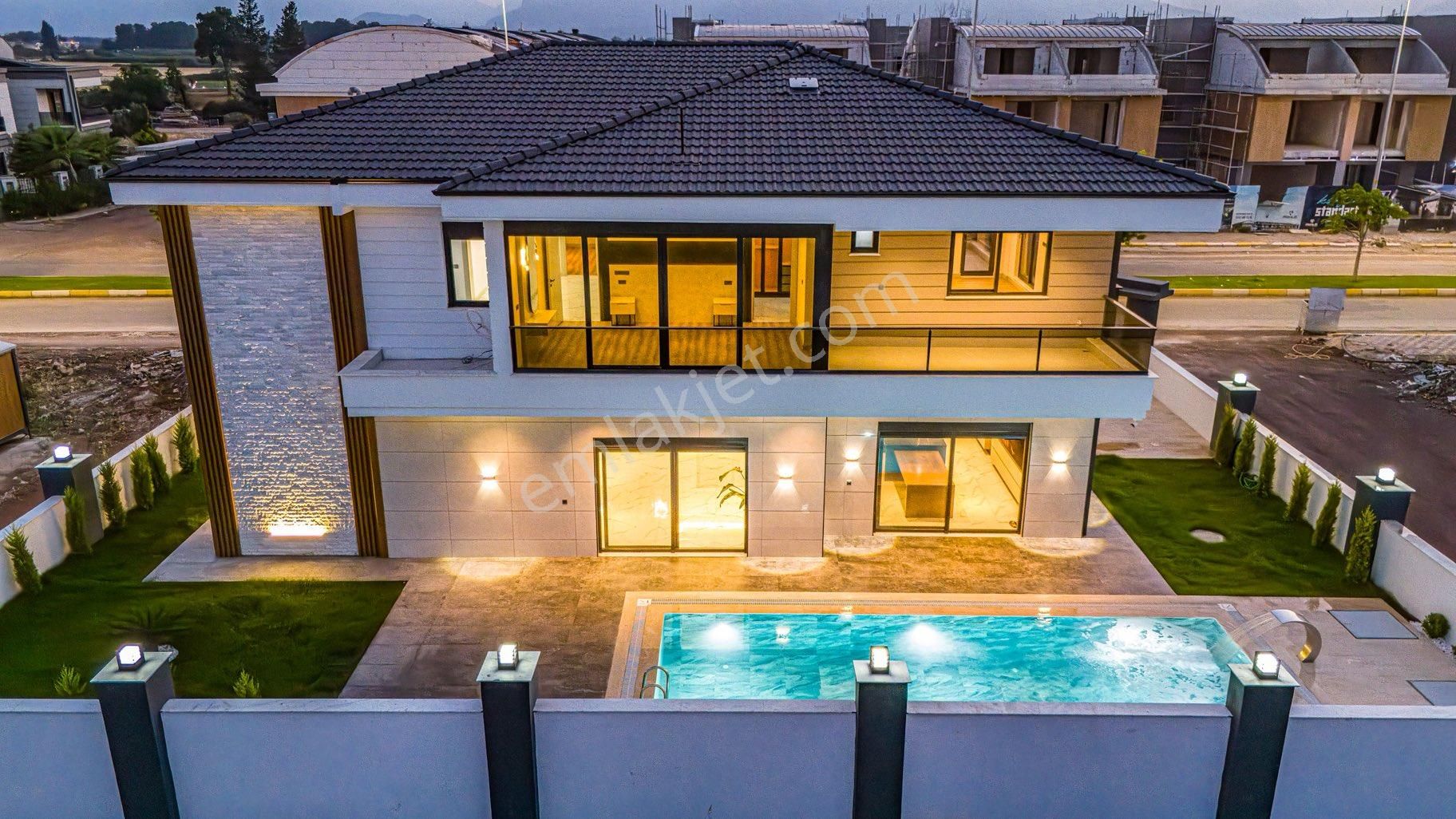 Döşemealtı Altınkale Villa