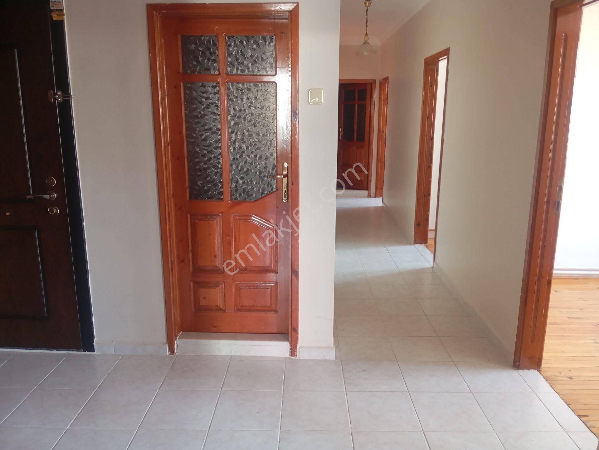 Mimar Sinan'da Kiralık 3+1 - Görsel 12