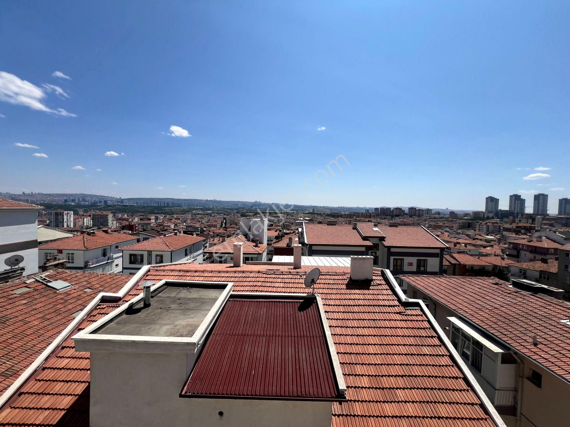 Cihandan Karşıyaka Mah İvedik Cadde Yakını Manzaralı 5+1 Daire
