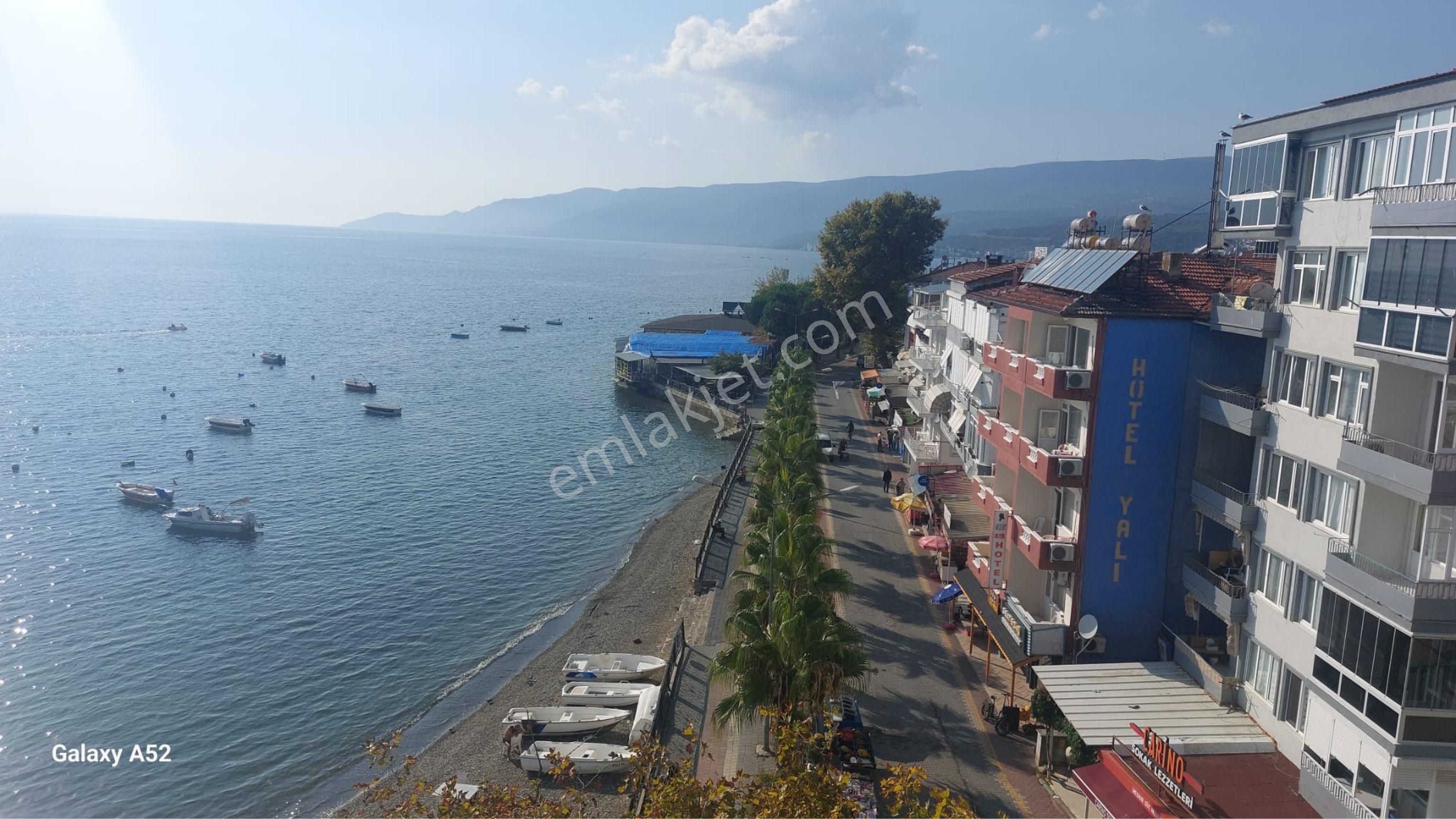 Full Deniz Manzaralı Bakımlı Konak Emlaktan Daire - Görsel 12