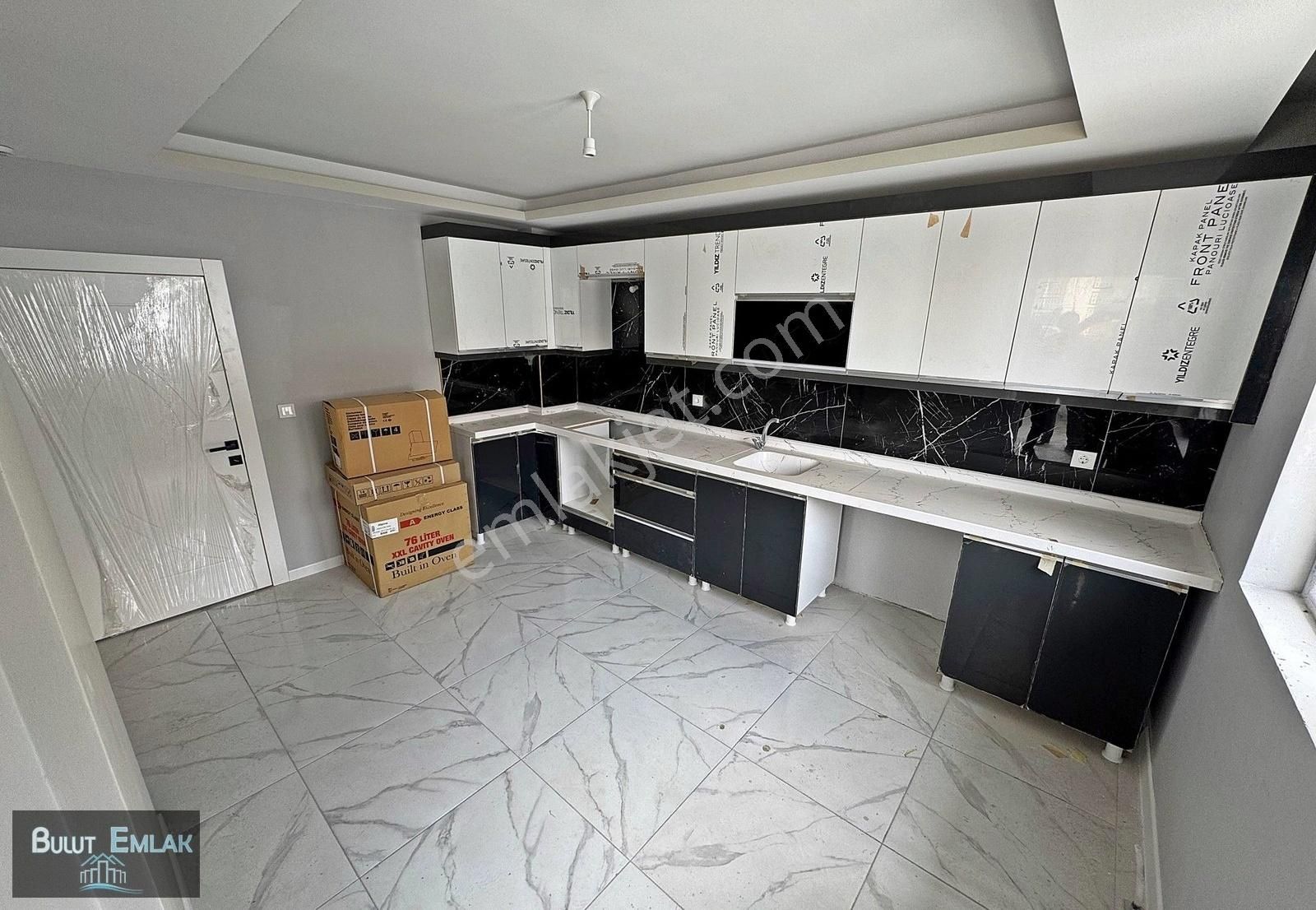 Ersin Bulut'dan Merkezde 3+1 Katta Şık Sıfır Satılık Konut - Görsel 24