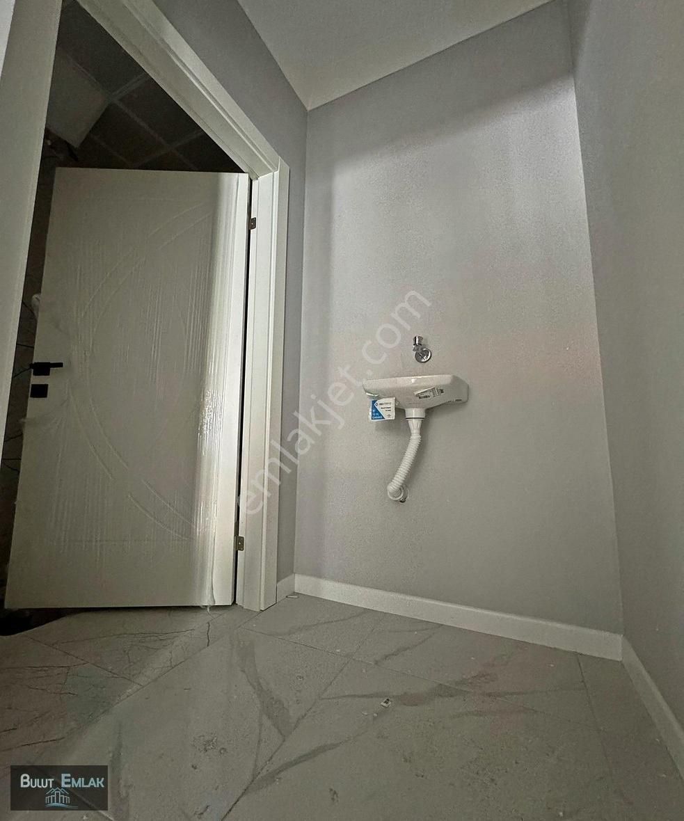 Ersin Bulut'dan Merkezde 3+1 Katta Şık Sıfır Satılık Konut - Görsel 12
