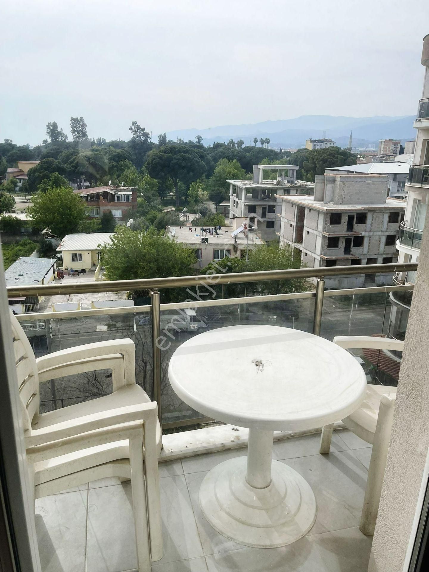 505 Sümer Yaşam Konutlarında Satılık 5. Kat 1+1 Daire