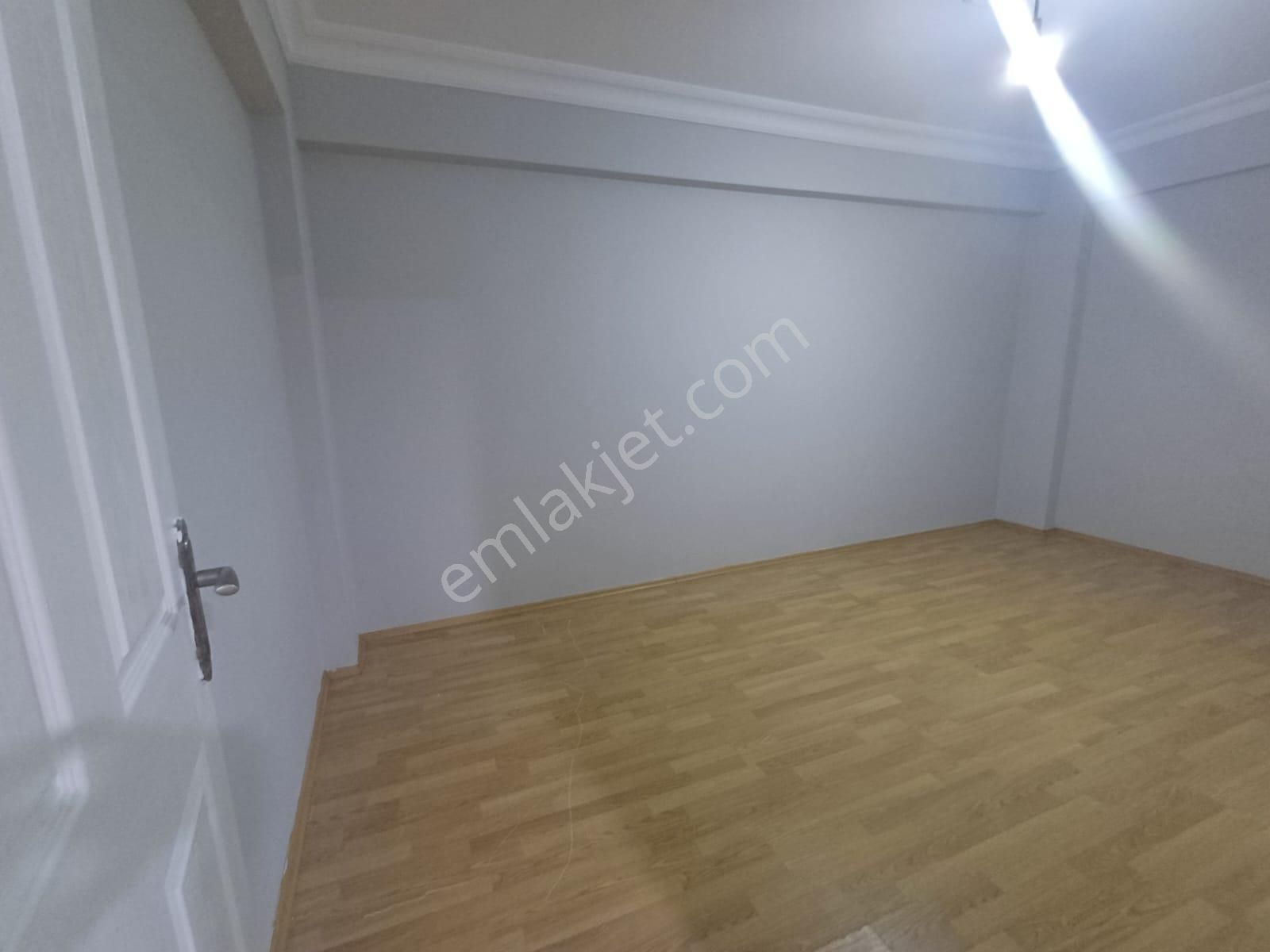 İstanbul Esenyurt İncirtepede 2+1 Y.giriş Fırsat Daire - Görsel 8