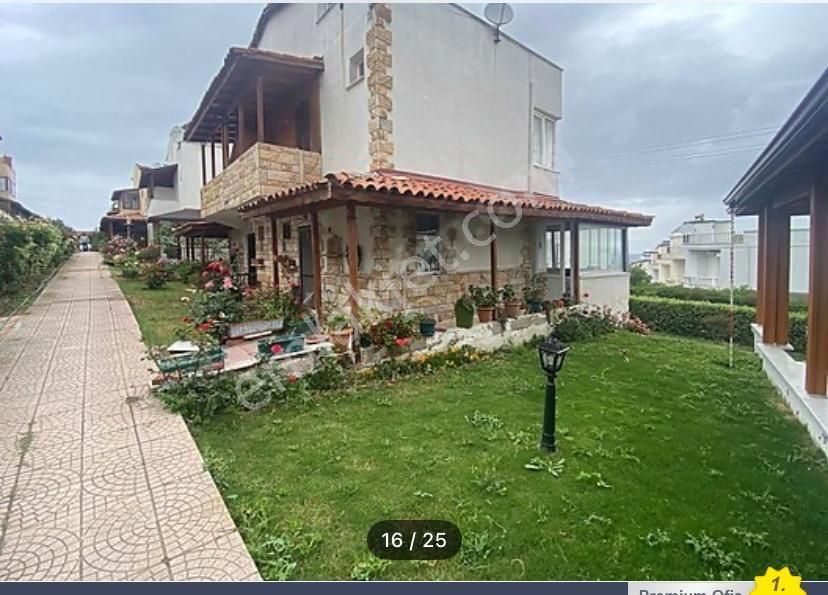 Premar Ayvada'dan Gömeç Karaağaç Sahil'de Deniz Manzaralı Villa