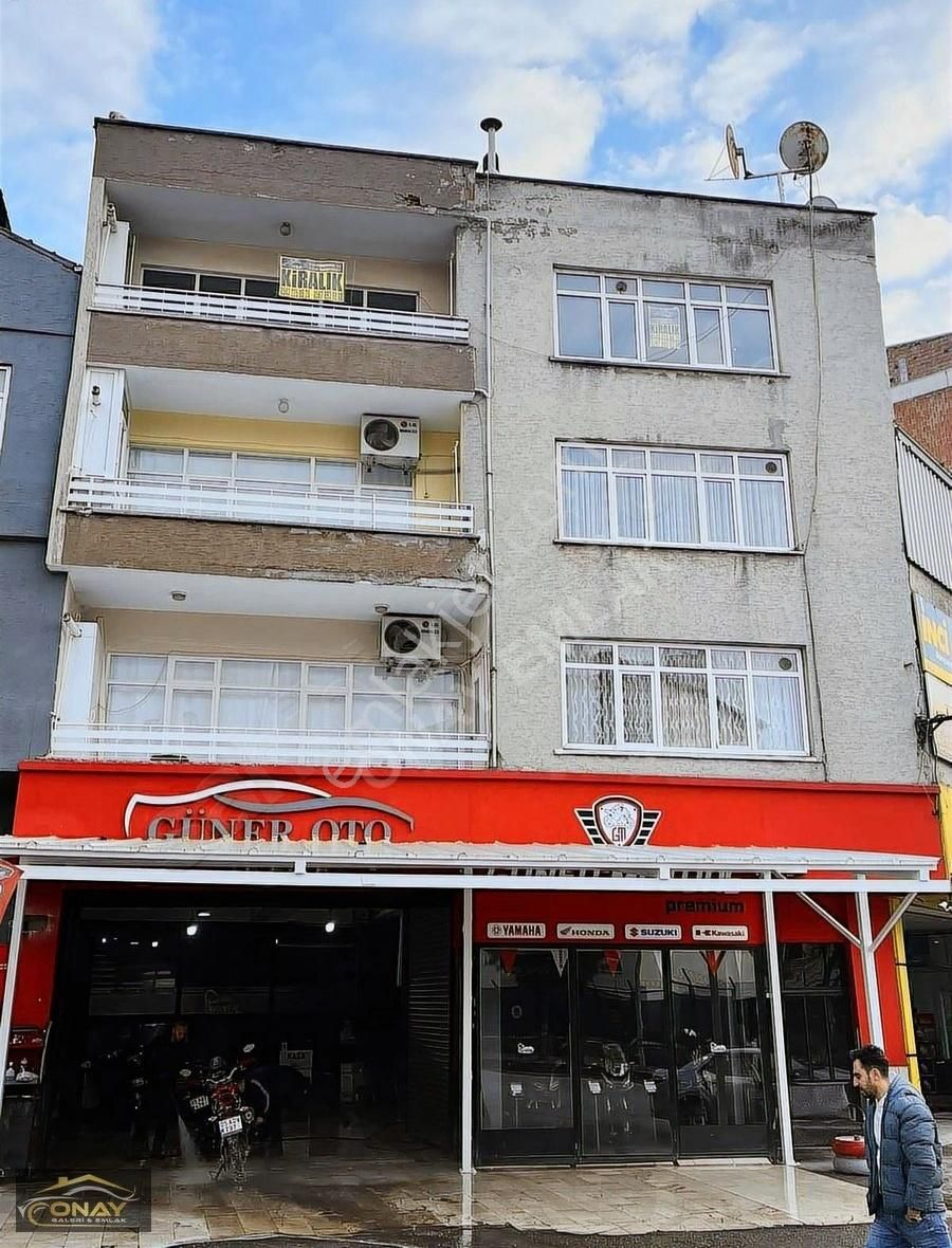 Onay Emlak' Tan Kiralık 3+1 Daire Muhteşem Daire !