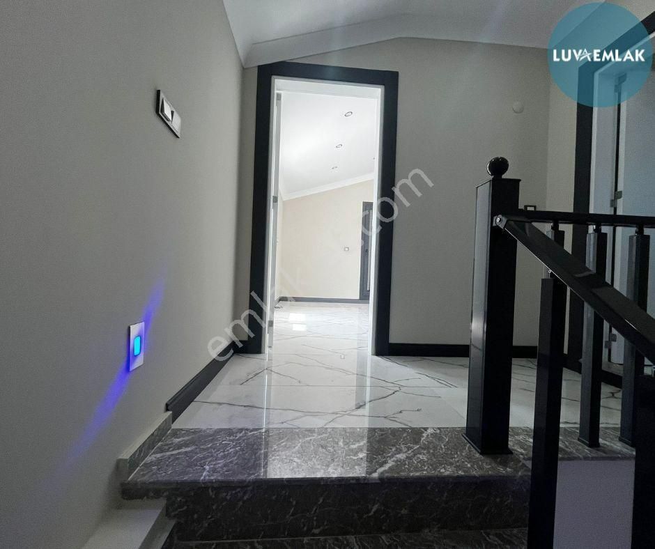 Didim Akbük'te Doğayla İç İçe, Deniz Manzaralı, Akıllı Ev Sistemli, Tam Müstakil Satılık 5+1 Villa - Görsel 22