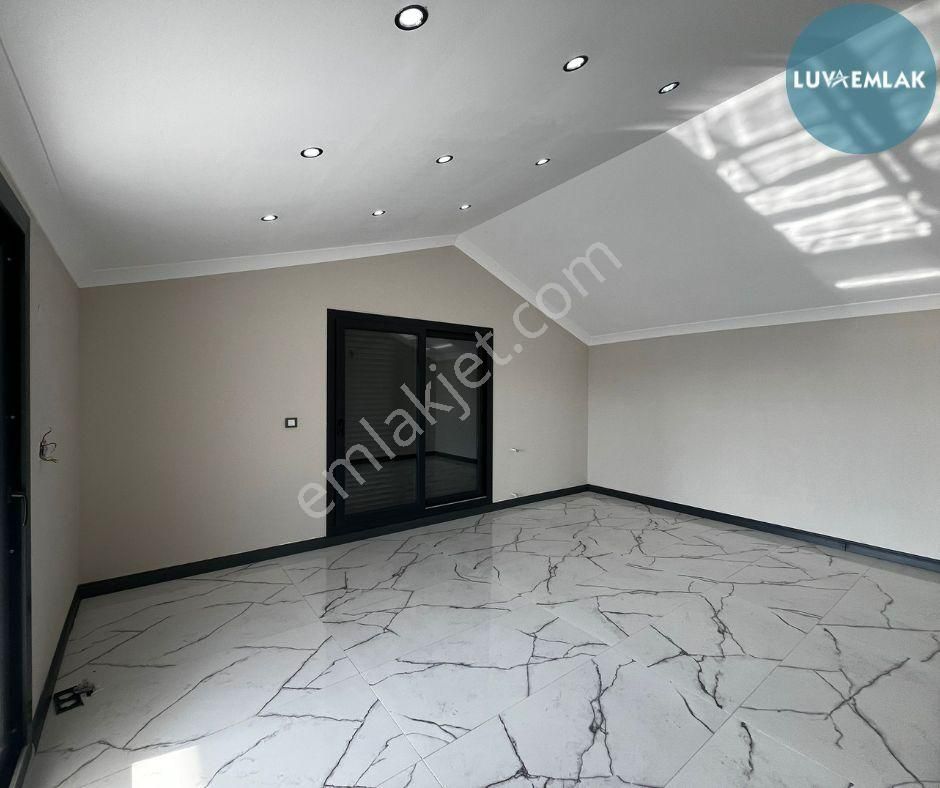 Didim Akbük'te Doğayla İç İçe, Deniz Manzaralı, Akıllı Ev Sistemli, Tam Müstakil Satılık 5+1 Villa - Görsel 24