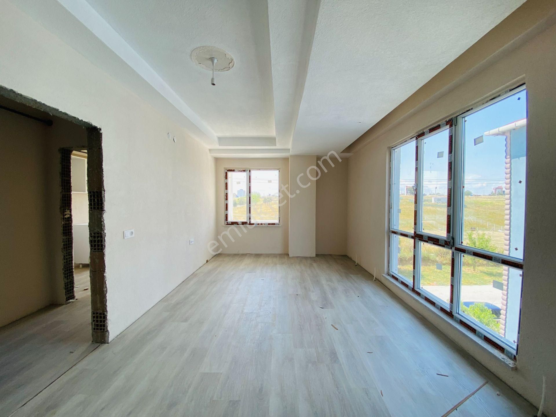 Güven'den Kapaklı'da Ebv. Banyolu, Yerden Isıtmalı, Ön Cephe 2+1 Daire