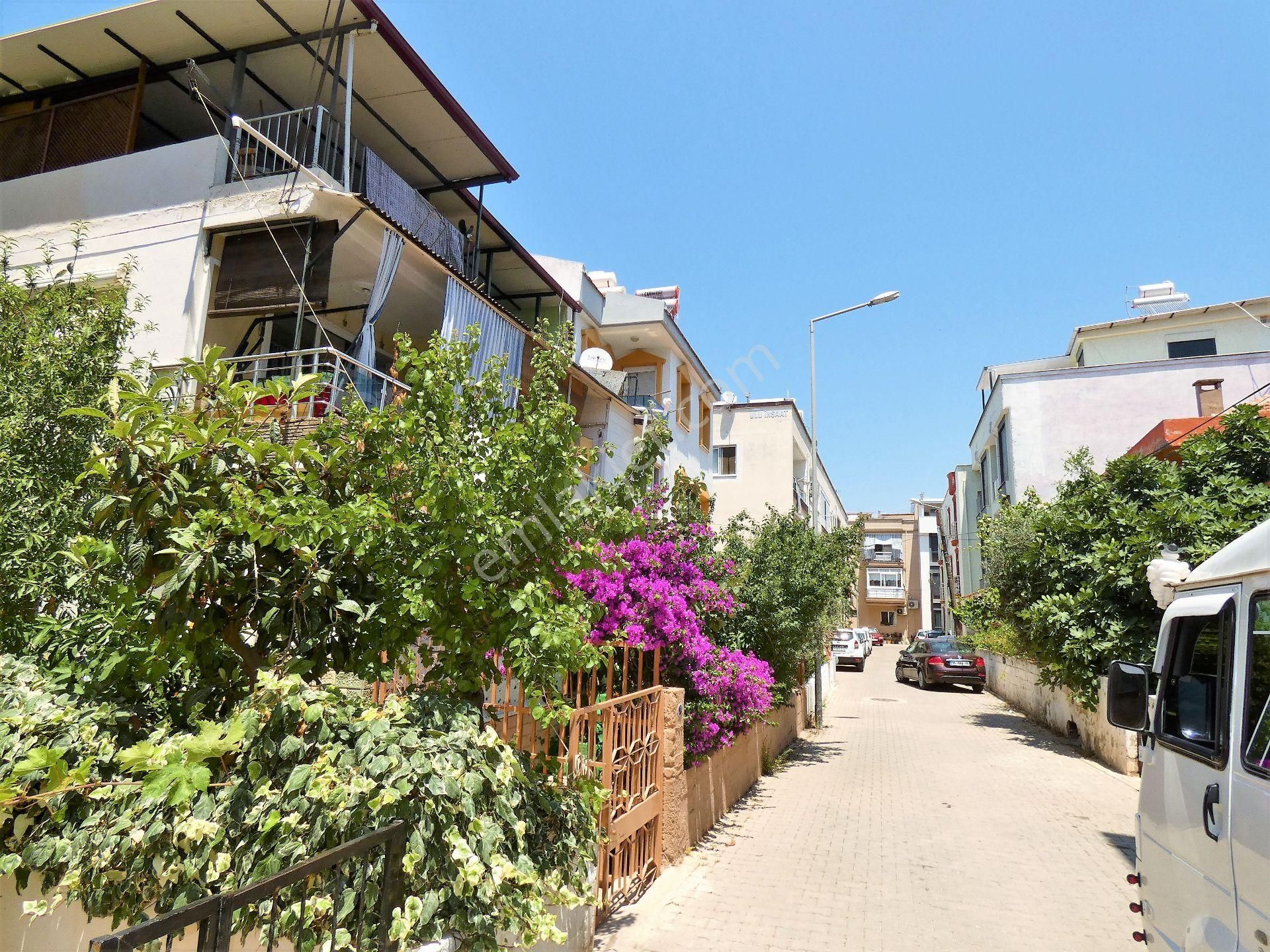 İzmir Seferihisar Ürkmez Merkez De Satılık Daire 2+1