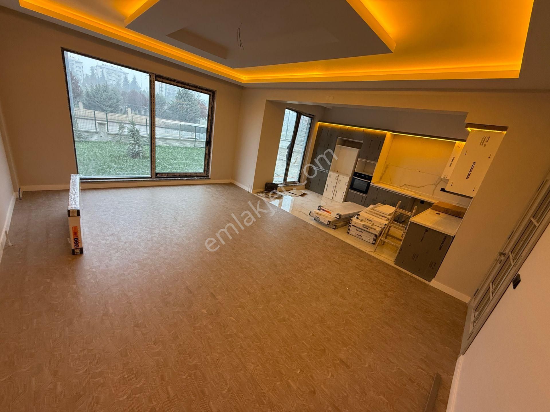 Etimesgut Ayyıldız Mah 2katlı Bahcelı Ultra Luks Yapılı 4+1villa