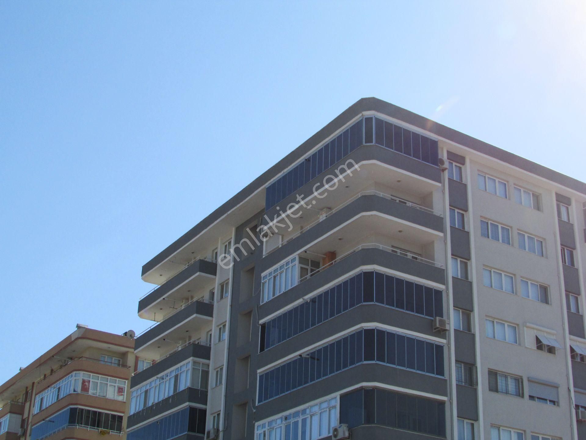 Ayrancılada İzmir Aydın Yolu Üzerinde Köşe 3+1 146 M2 Lüks Daire