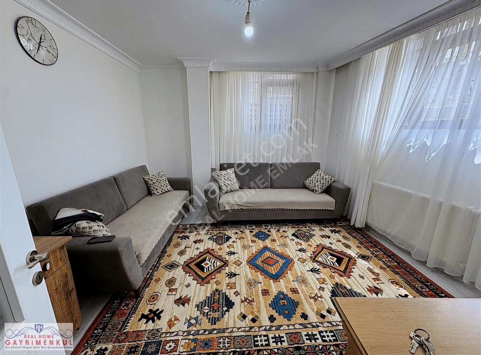 Real Home'dan Gültepe'de 2+1 Satılık 95 M2 B.katı Daire