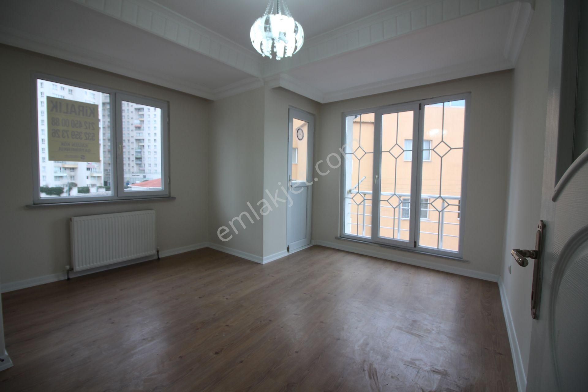 Esenyurt Sultaniye Mah Satılık Daire 2+1 Kat Mülkiyetli Köşe Başı