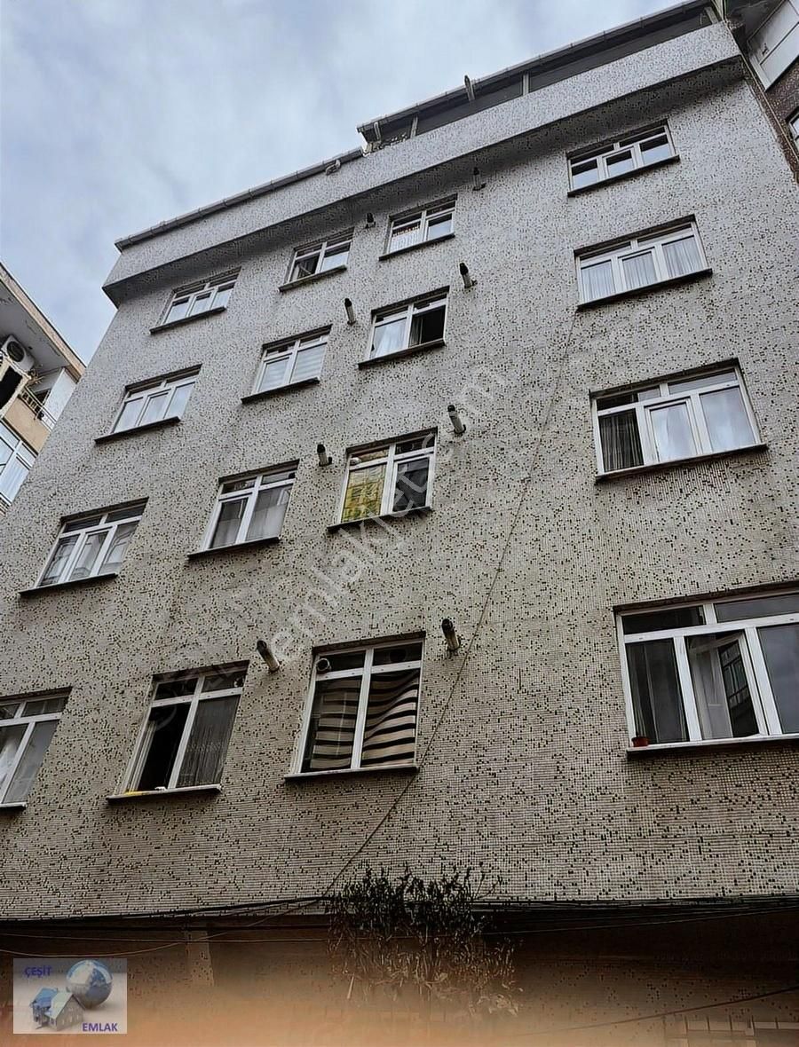 Çeşit Emlak Hürriyet Mah De 2+1 Arakat Kiralık Daire
