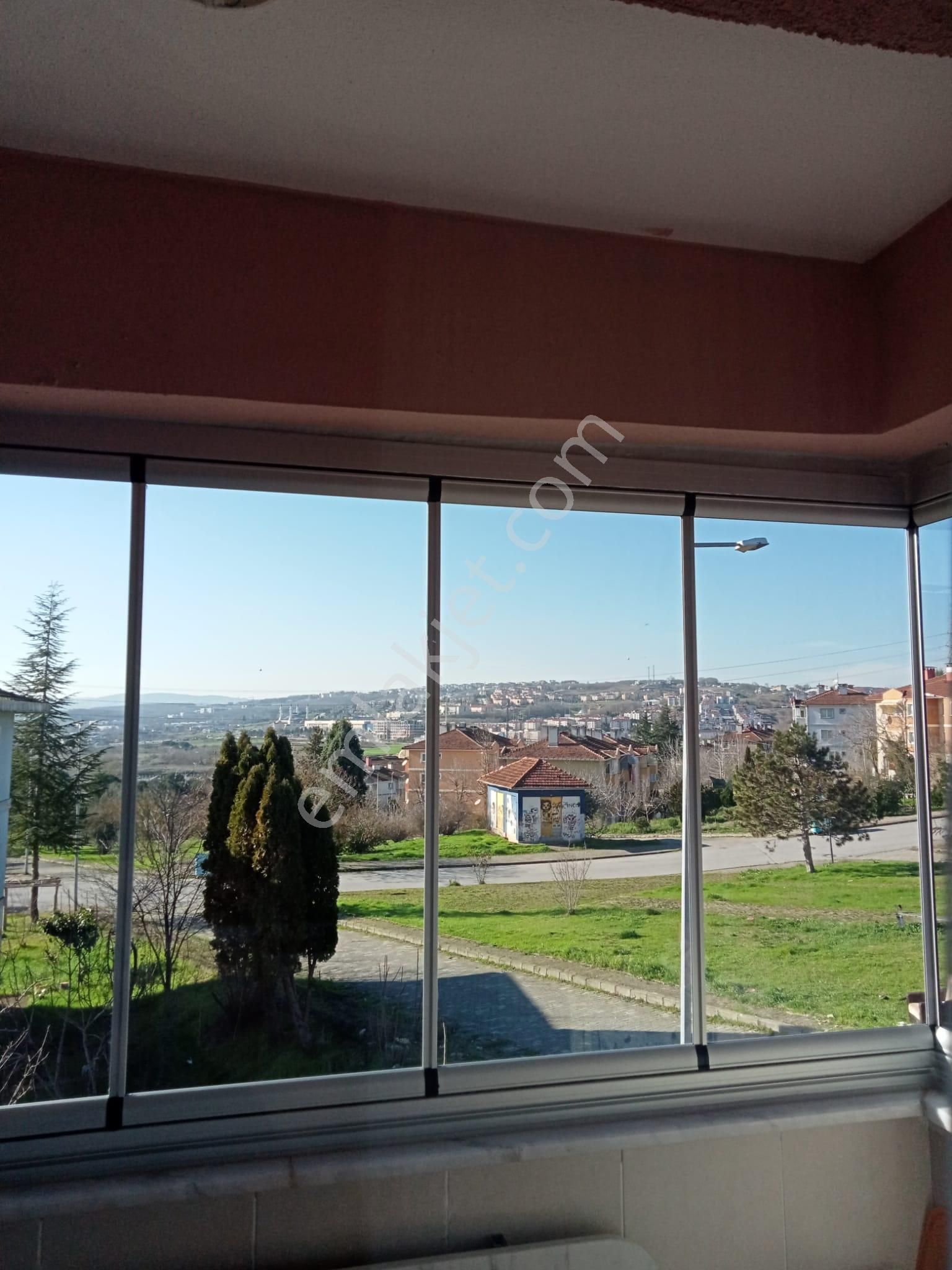 Manzaralı 120m 3-1 Klimalı Bakımlı