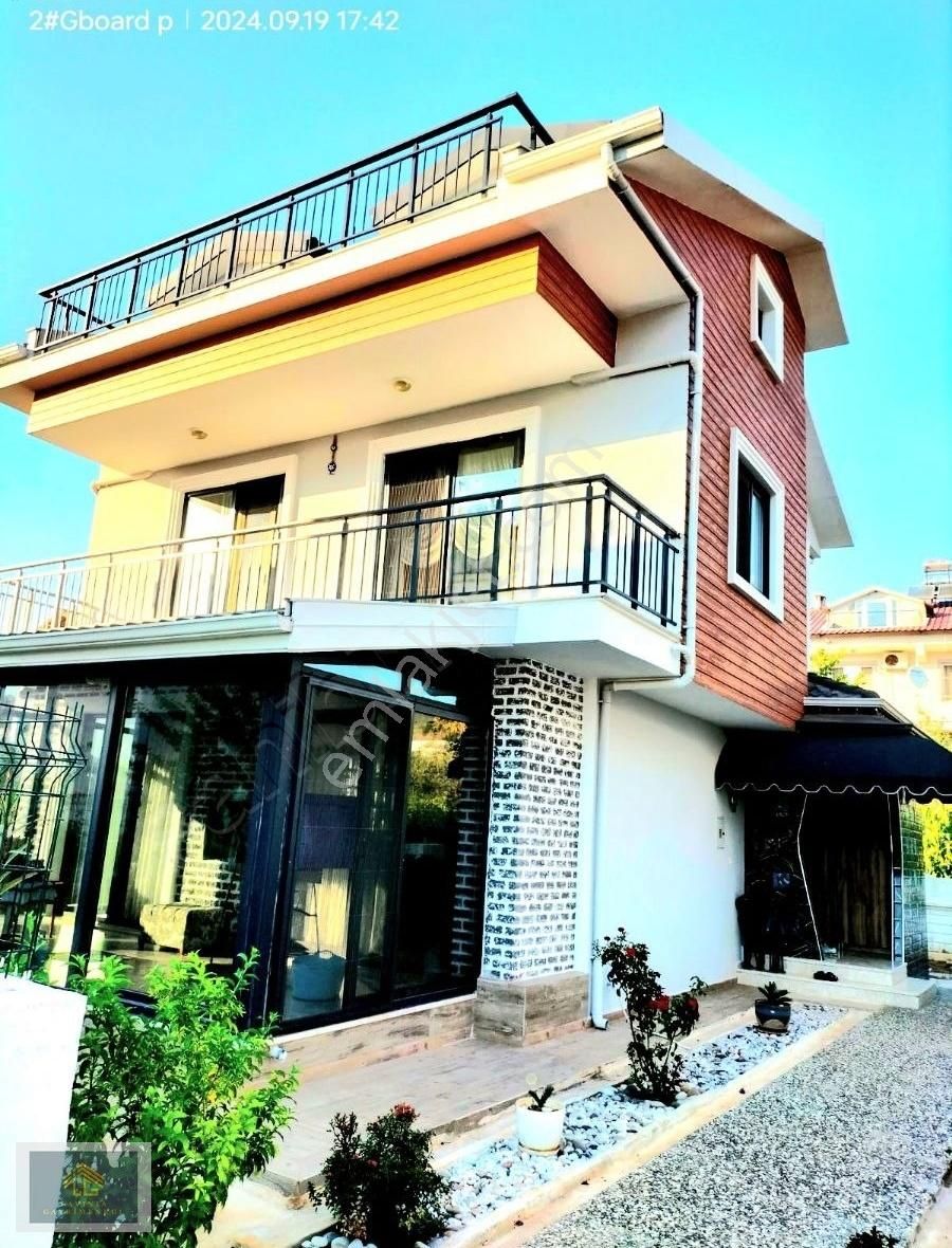 Fethiye Çiftlik Mevkinde 4+1 Müstakil Satılık Villa