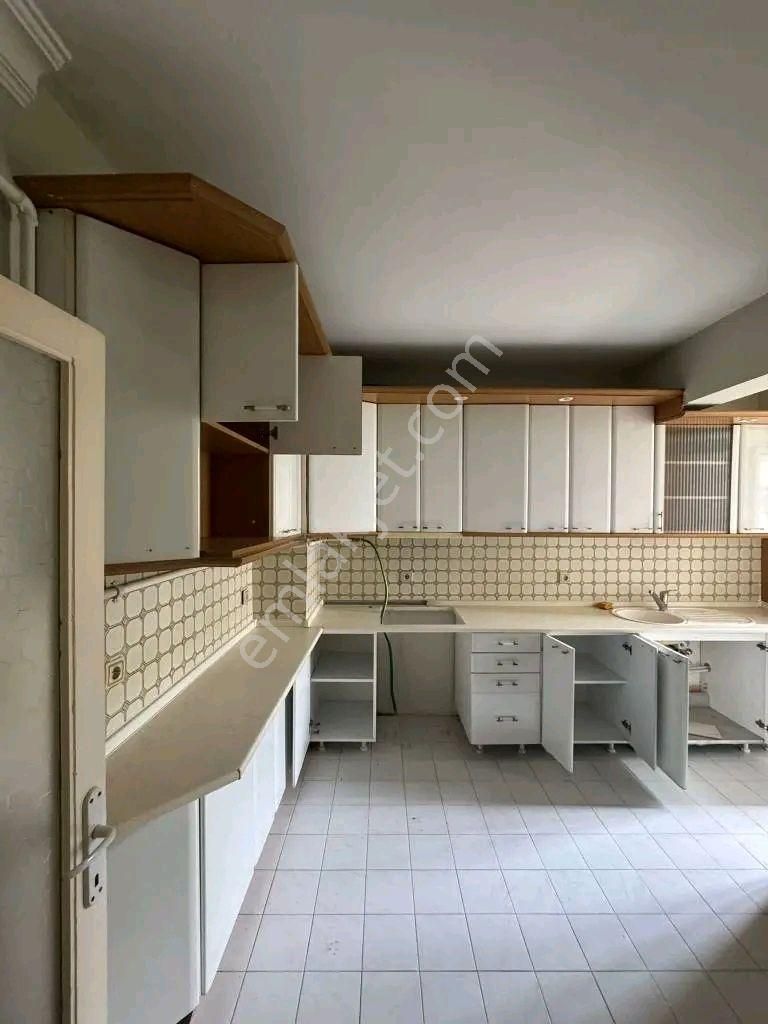 Samsun İlkadım Çiftlik Mahallesi'nde Geniş 2+1 Kiralık Daire