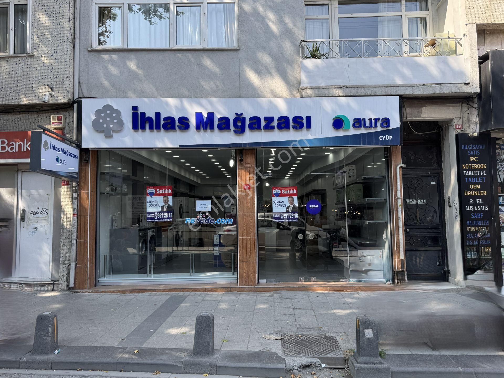 Eyüp İslambey Cuma Pazarı Karşısı 220m² İki Katlı İşyeri