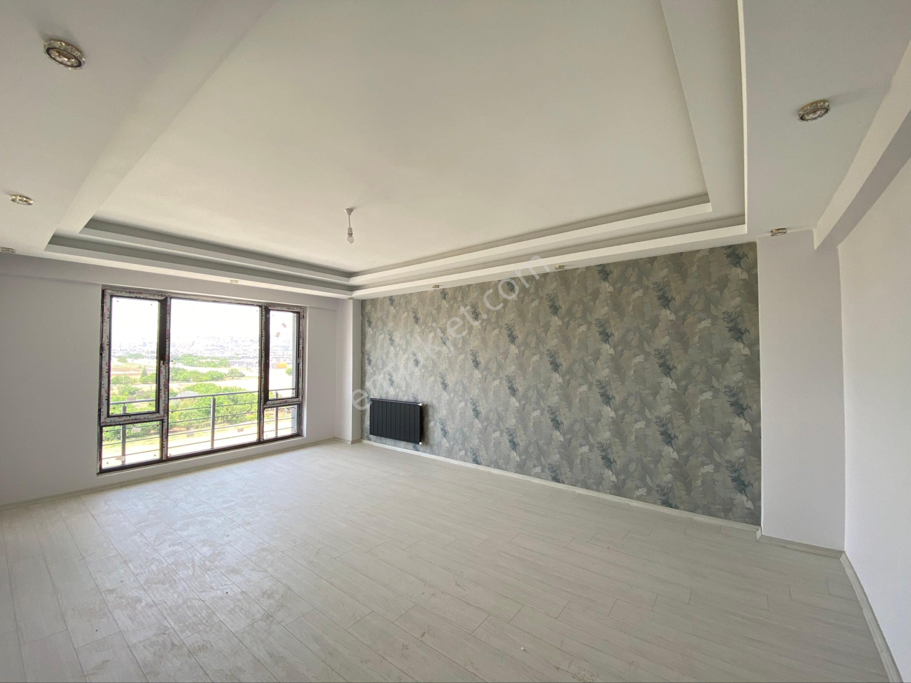 Ümit Emlak’tan Ataşehir Mah. 3+1 180m2 Geniş Oturumlu Sıfır Daire