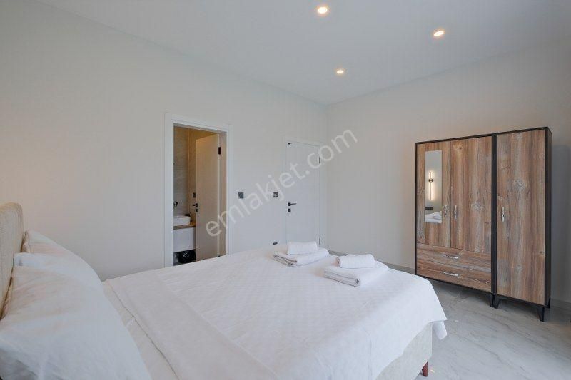 Fethiye İnlice'de Kiralık 2+1 Havuzlu - Görsel 29