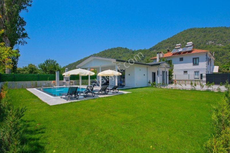 Fethiye İnlice'de Kiralık 2+1 Havuzlu - Görsel 9