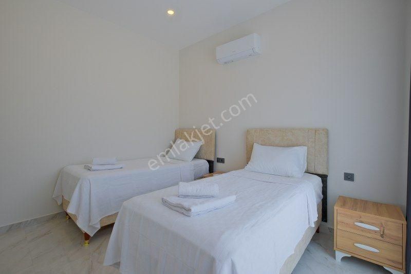 Fethiye İnlice'de Kiralık 2+1 Havuzlu - Görsel 32