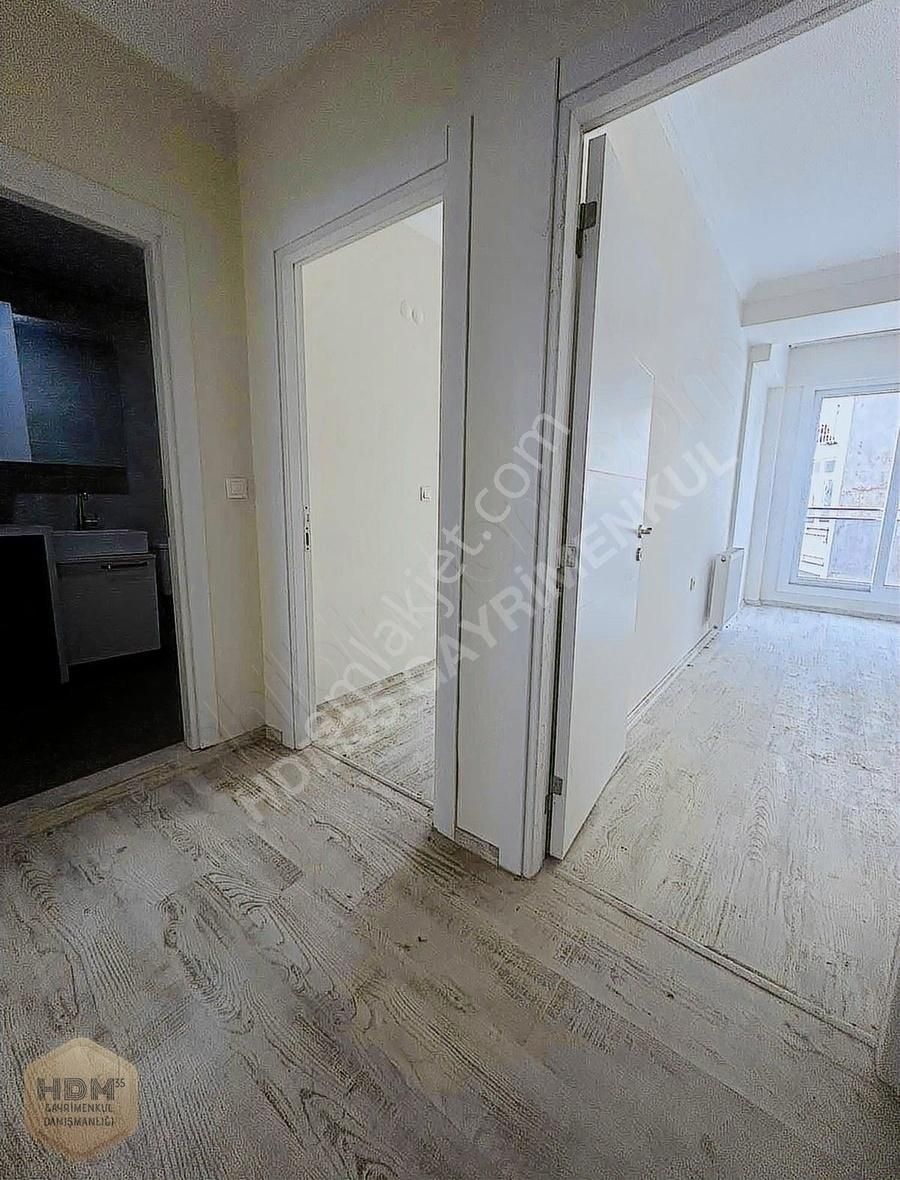 Hdm35'den Onat Caddesi Üzeri Arakat Kapalı Mutfak 2+1