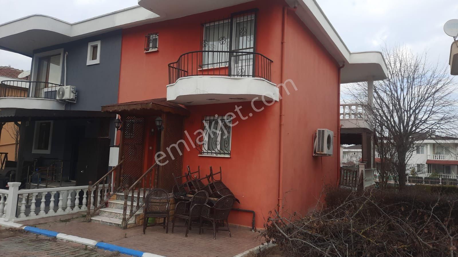 Şile Sahilkoy Villa(emlakçılar Yazmasın)