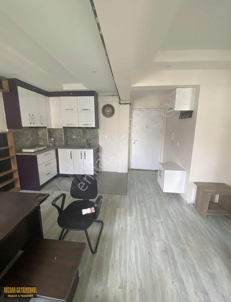 Çamlıkta Kiralık Ofis