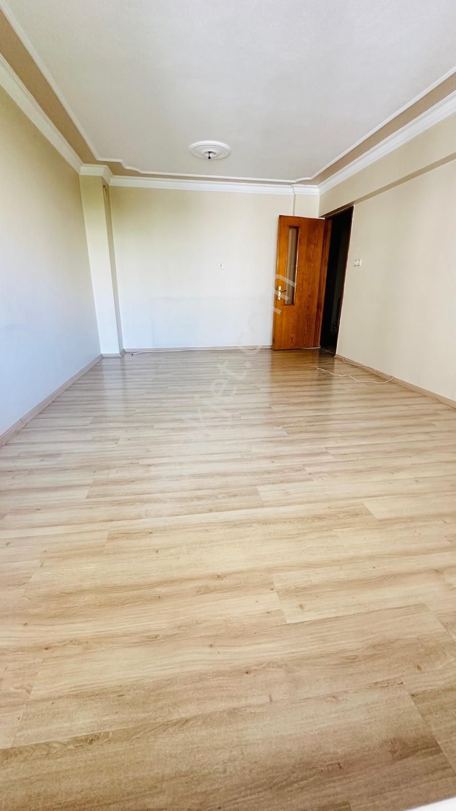 Park Manzaralı Önü Açık 150m² Arakat 3+1 Daire - Görsel 4