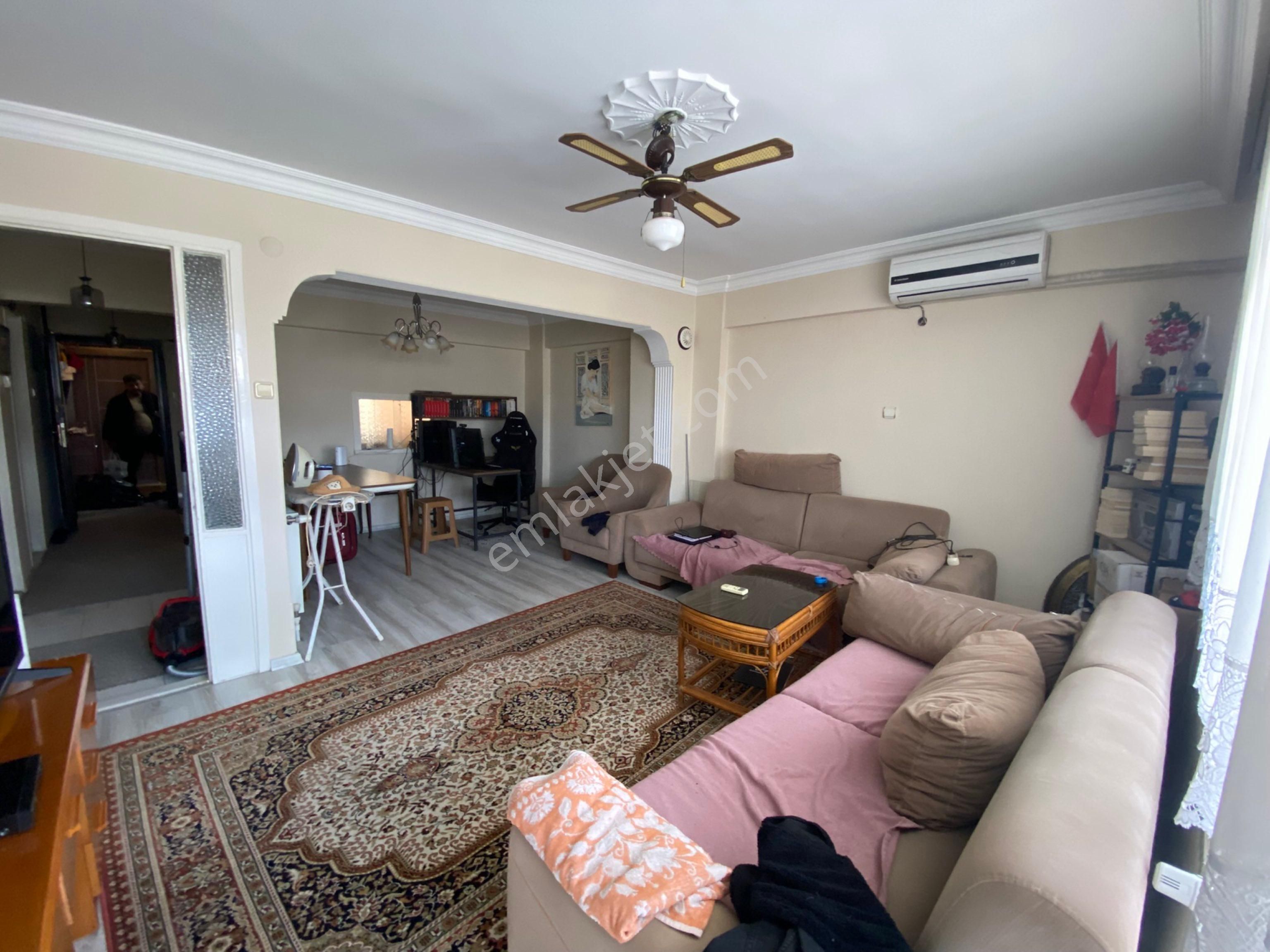 Uluöncer Cadde Üzeri Doğalgaz'lı Tadilatlı 3+1 Daire