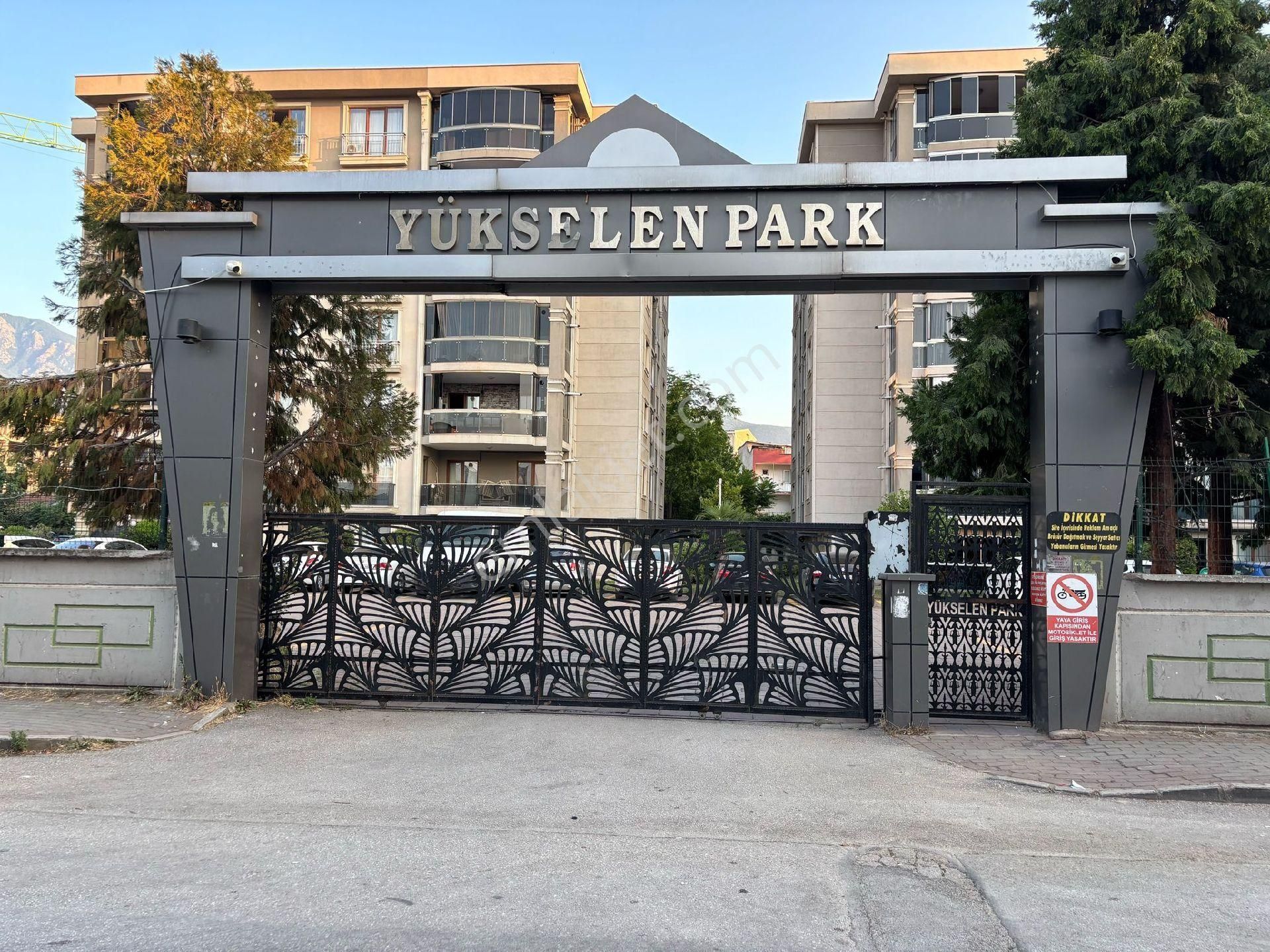 Millet Mahaallesinde Yükselen Park Sitesi 120m2 3+1 Lüx Daire