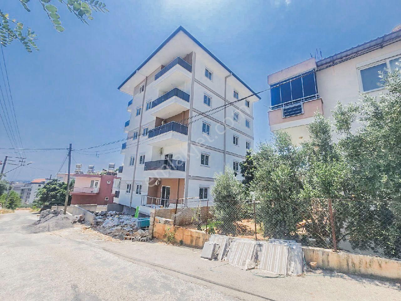 Alanya Çıplaklı'da Satılık Sıfır 2 +1 Amerikan Mutfak 75m2 Daire - Görsel 2